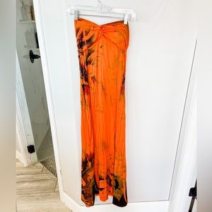 Sleeveless maxi dress